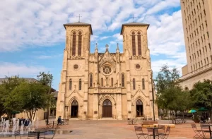 San Fernando Cathedral Things to do in San Antonio Texas