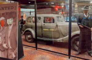 Bonnie and Clyde’s Death Car used in series of crimes las vegas